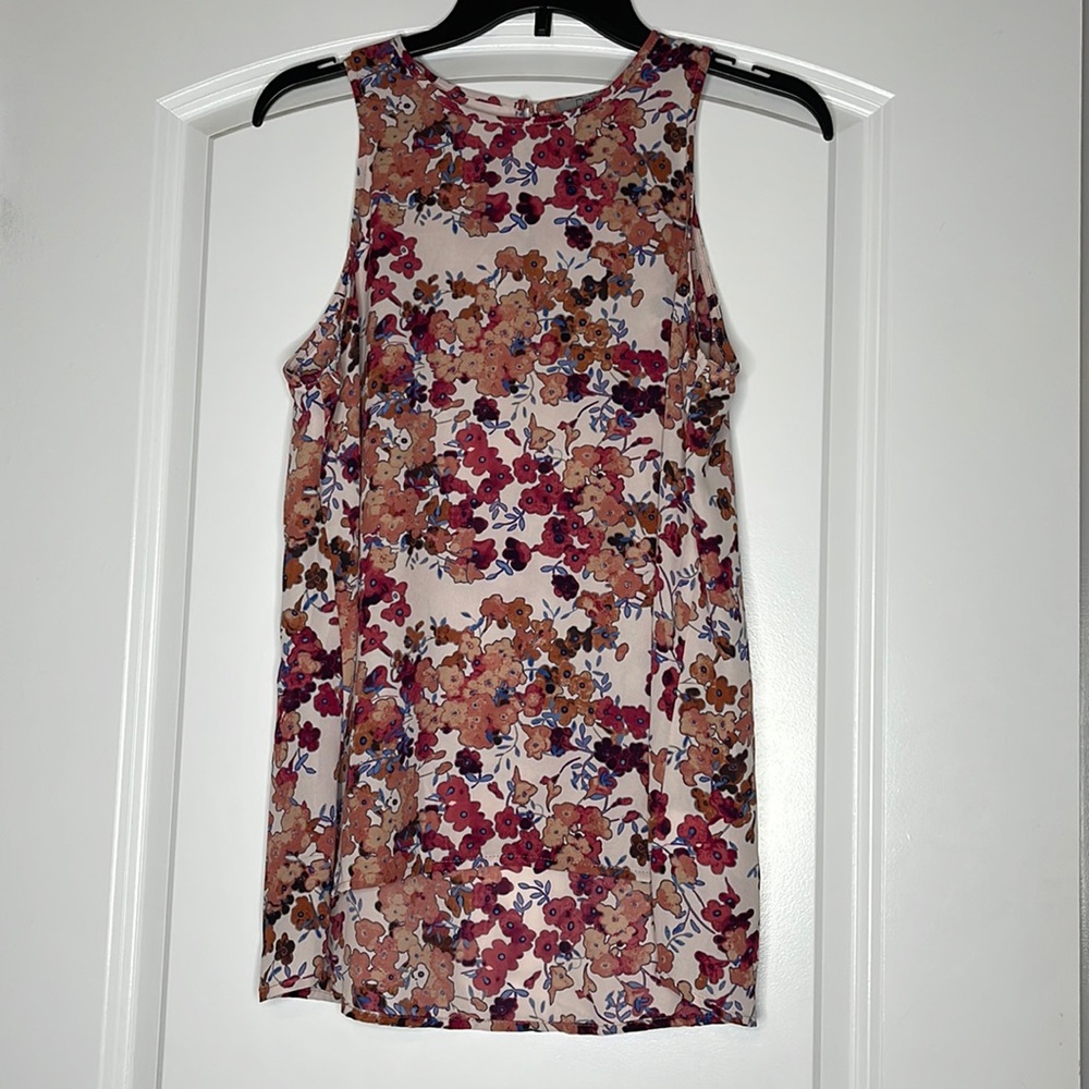 Women's floral blouse